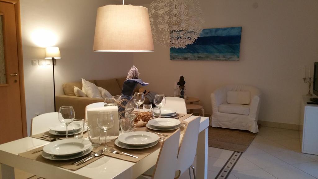 Novi Vinodolski Apartment Værelse billede